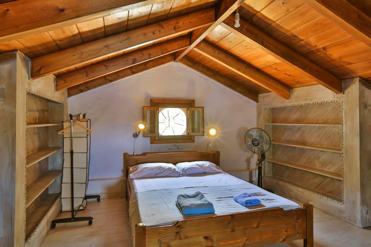 Villa Pera Meria Meyísti エクステリア 写真