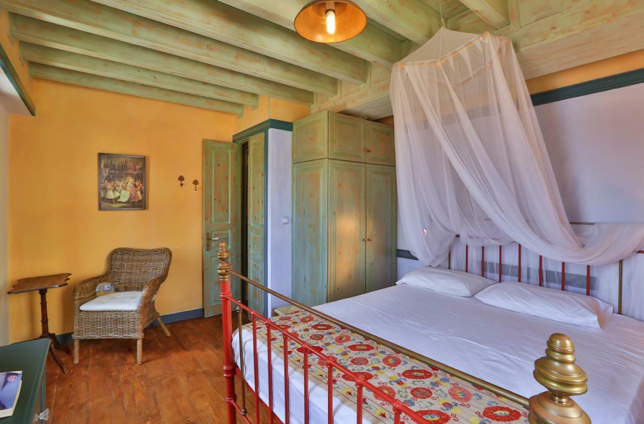 Villa Pera Meria Meyísti エクステリア 写真